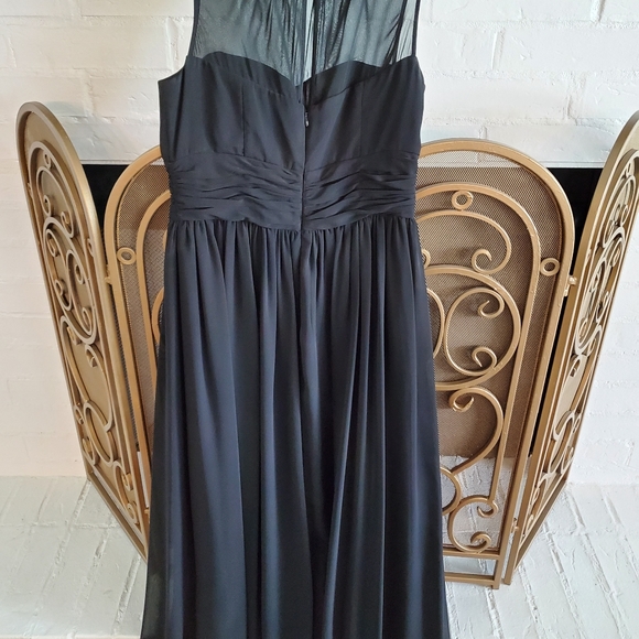 Eliza J Gown - Picture 2 of 4